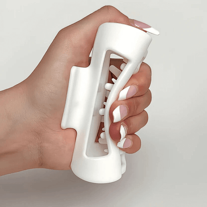 PlushEase™ The Plush Clip